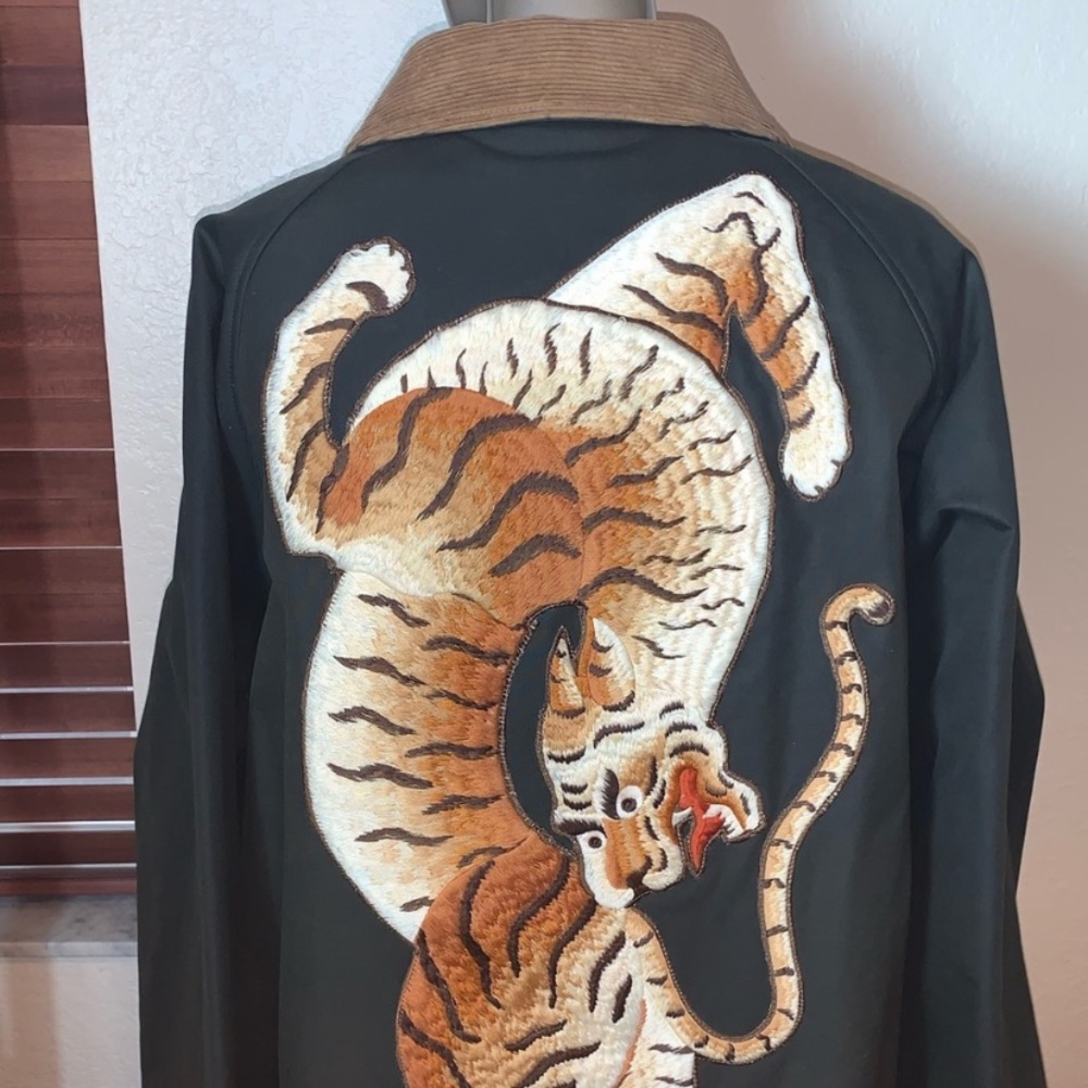 Gucci jacket 🐅